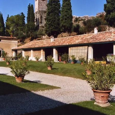 Borgo Tre 4*