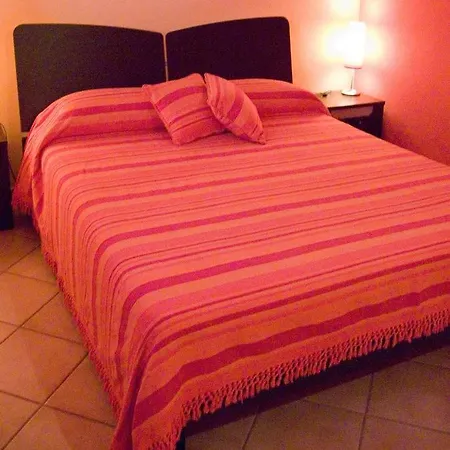 Bed & Breakfast Borgo Tre *